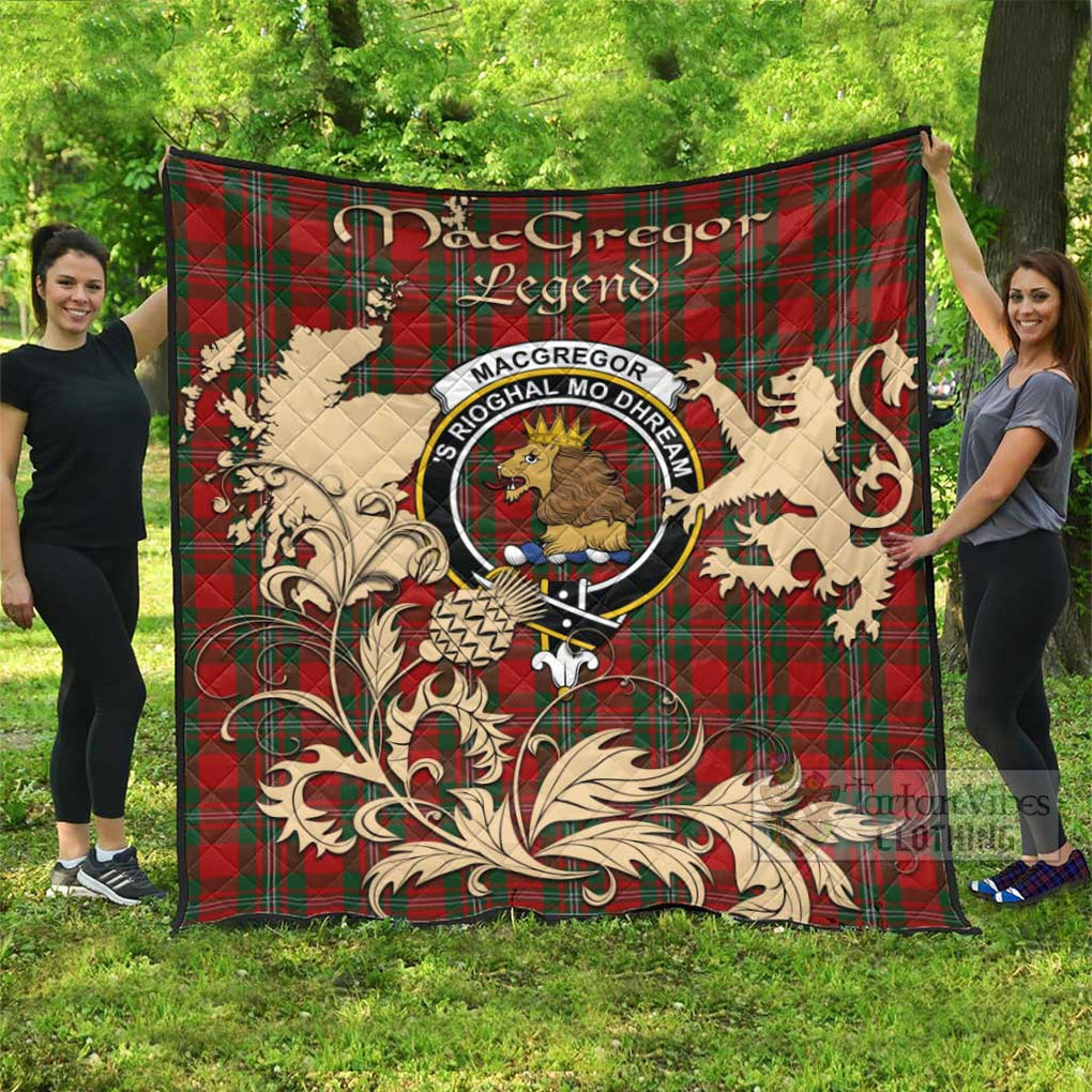 Tartan Vibes Clothing MacGregor (McGregor) Tartan Quilt with Family Crest and Scottish Symbol Style