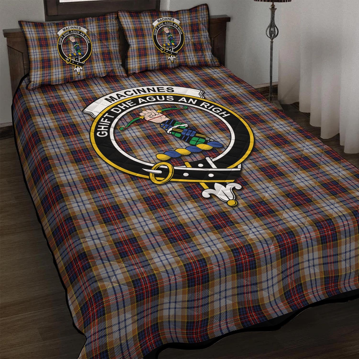 MacInnes Ancient Hunting Tartan Quilt Bed Set with Family Crest - Tartan Vibes Clothing