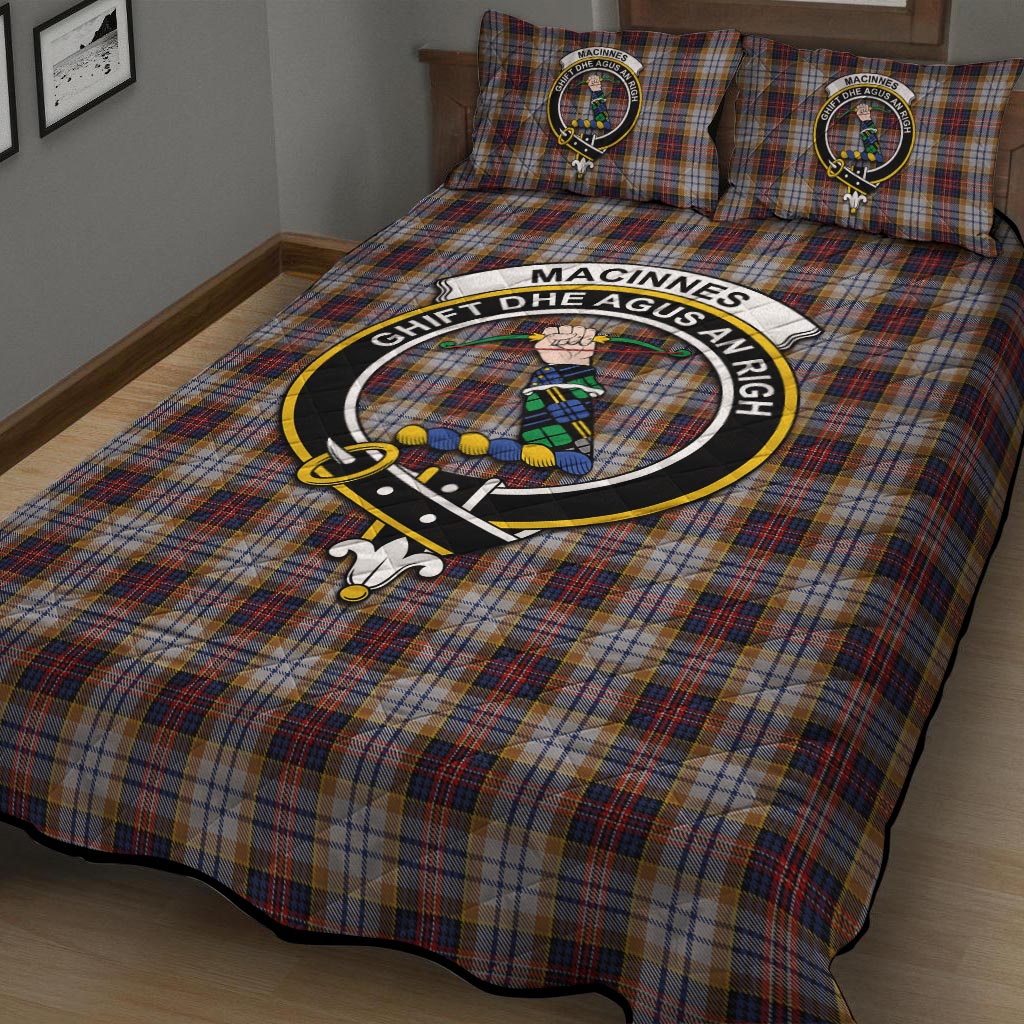 MacInnes Ancient Hunting Tartan Quilt Bed Set with Family Crest - Tartan Vibes Clothing