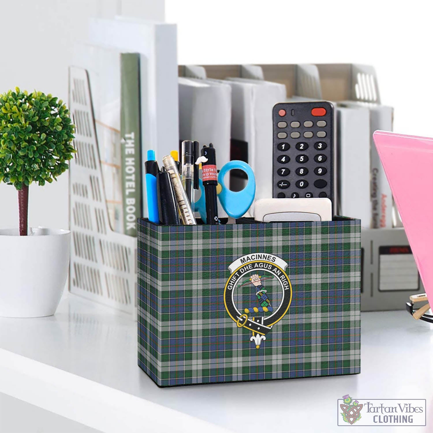 Tartan Vibes Clothing MacInnes Dress Tartan Pen Holder with Family Crest