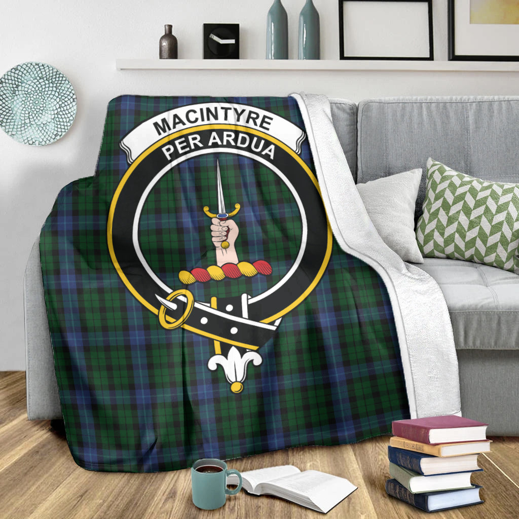 macintyre-tartab-blanket-with-family-crest