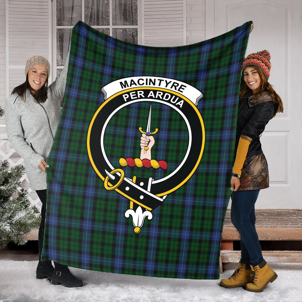 macintyre-tartab-blanket-with-family-crest