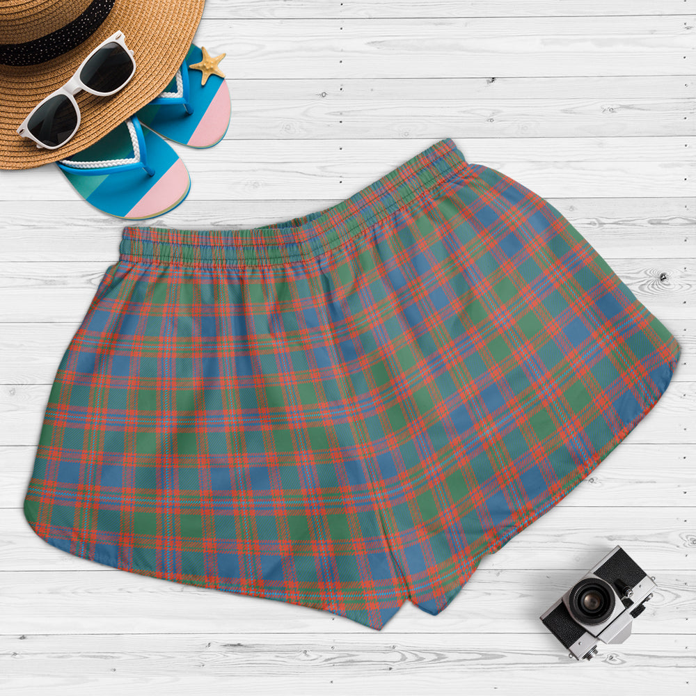 macintyre-ancient-tartan-womens-shorts-with-family-crest