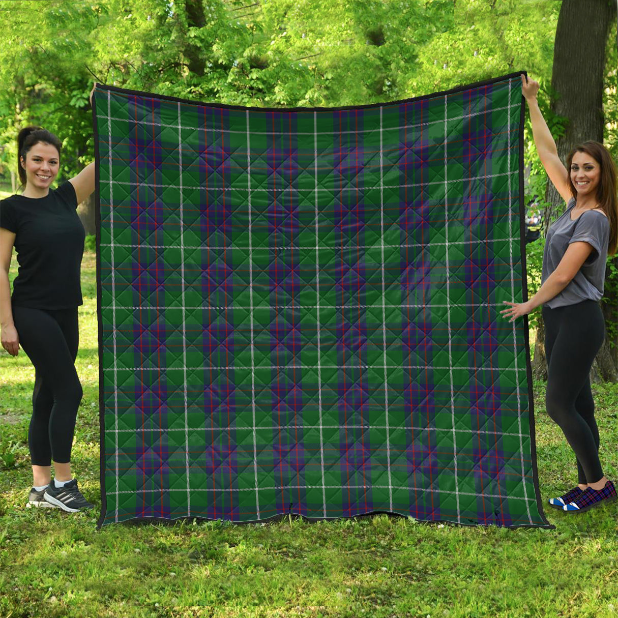 macintyre-hunting-tartan-quilt