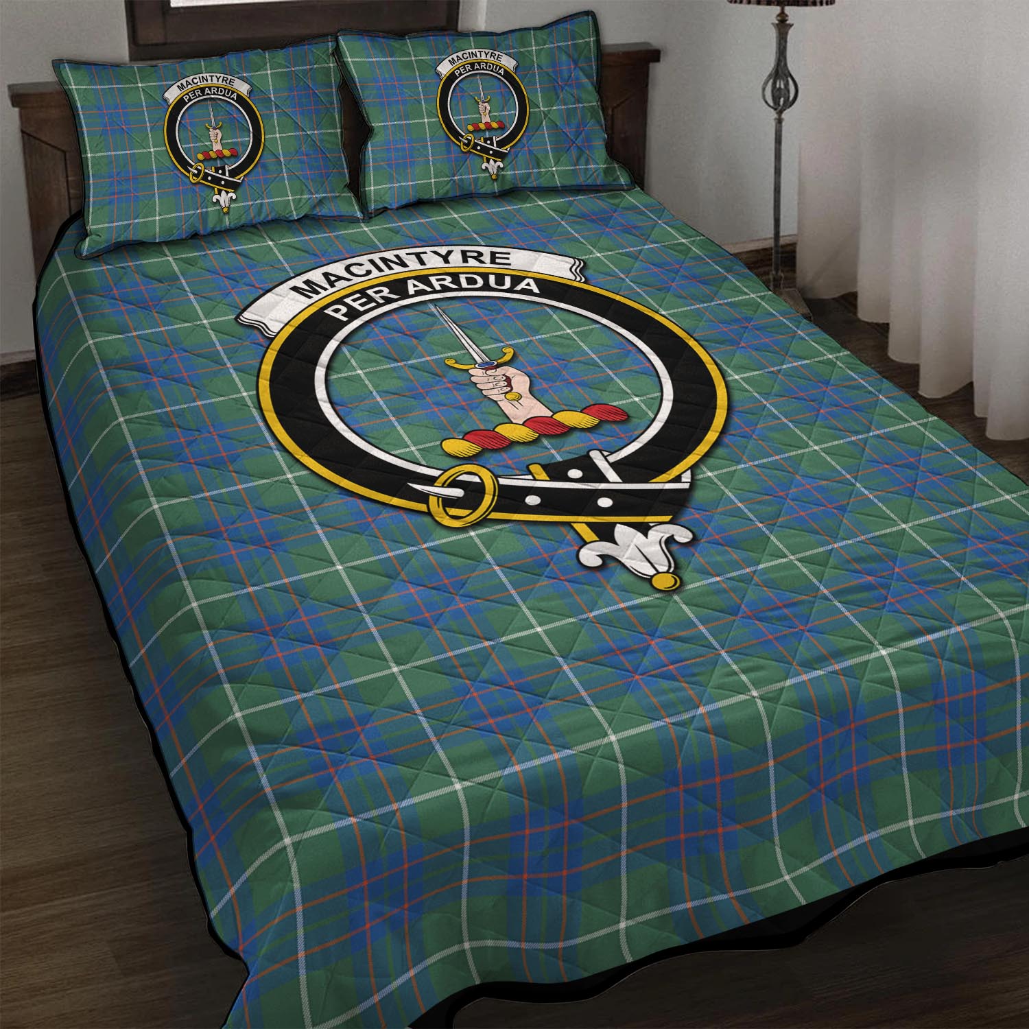 MacIntyre Hunting Ancient Tartan Quilt Bed Set with Family Crest - Tartan Vibes Clothing