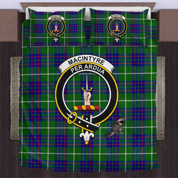 MacIntyre Hunting Modern Tartan Bedding Set with Family Crest