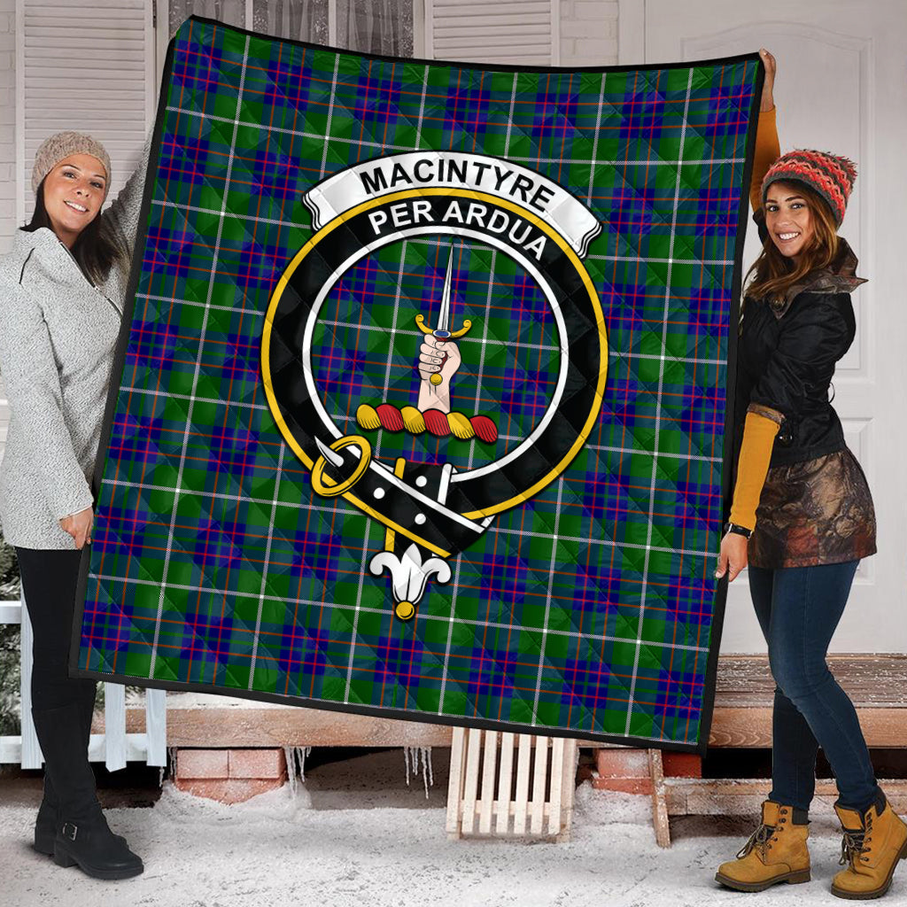 macintyre-hunting-modern-tartan-quilt-with-family-crest