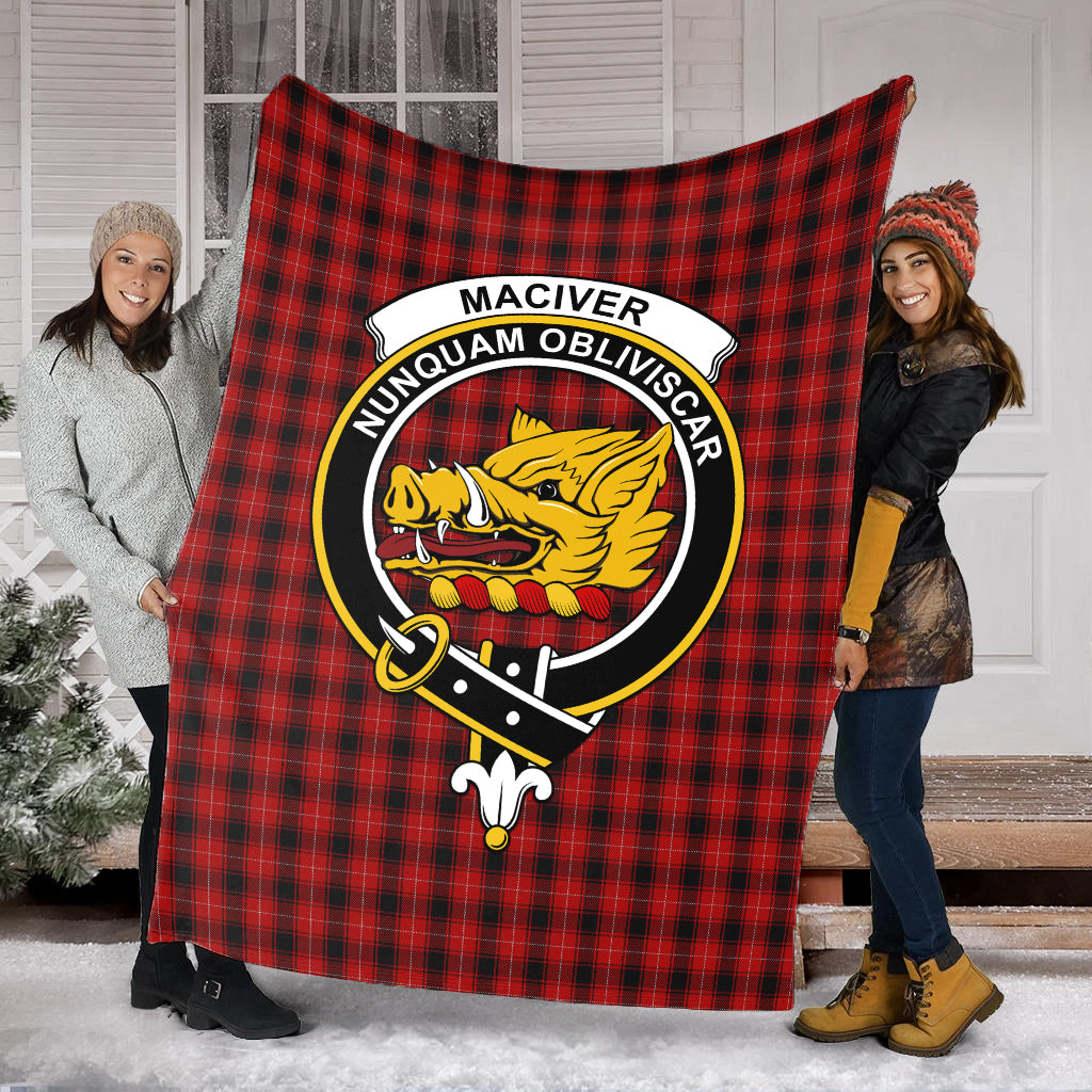 maciver-tartab-blanket-with-family-crest