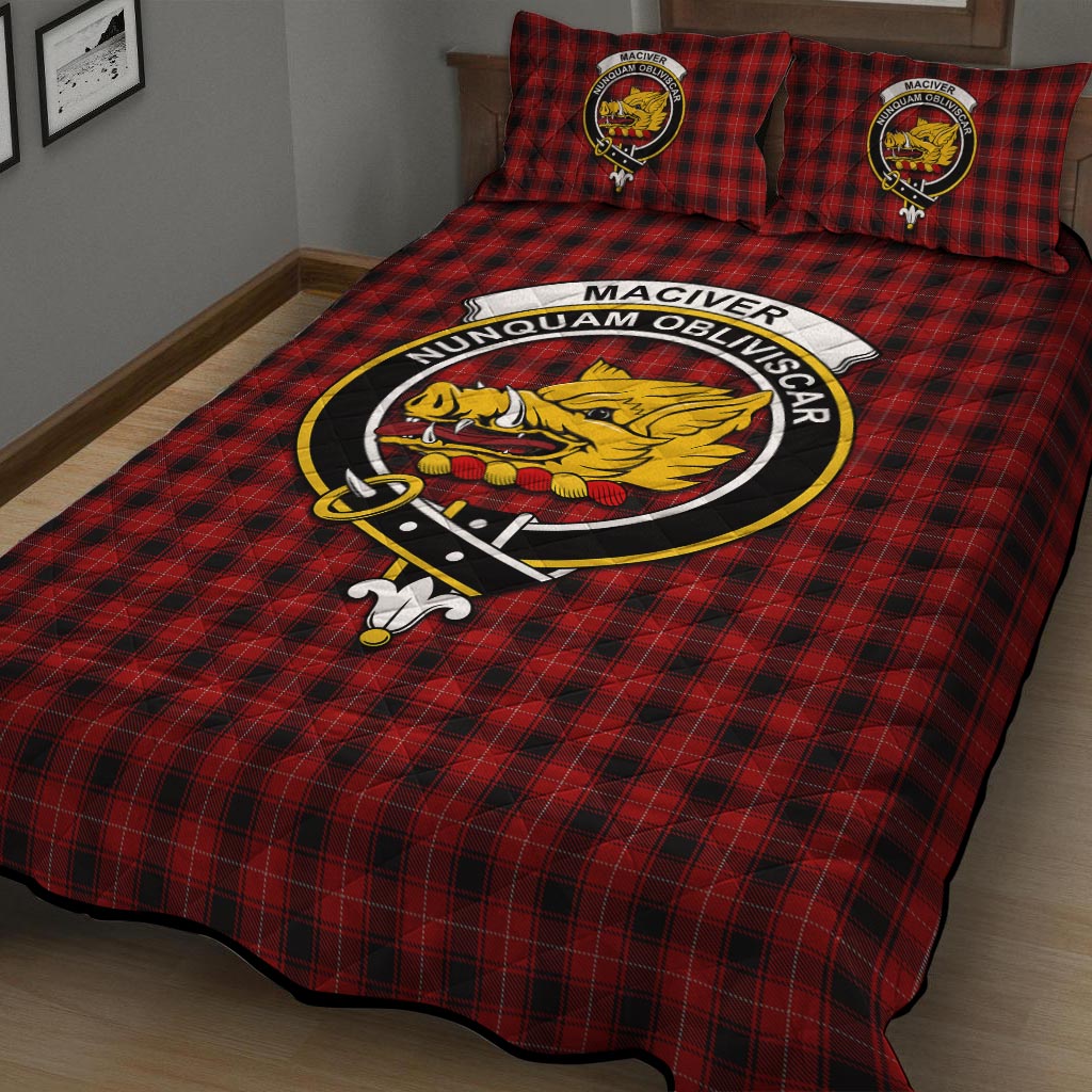 MacIver (McIver) Tartan Quilt Bed Set with Family Crest - Tartan Vibes Clothing