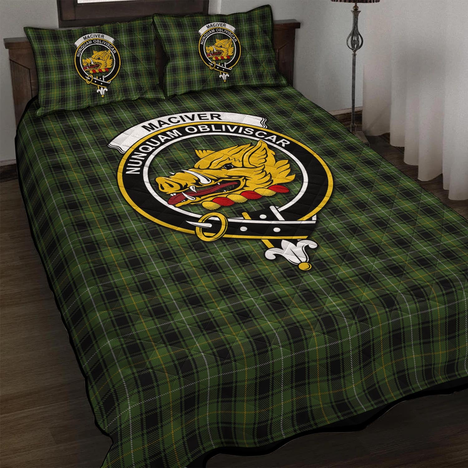 MacIver Hunting Tartan Quilt Bed Set with Family Crest - Tartan Vibes Clothing