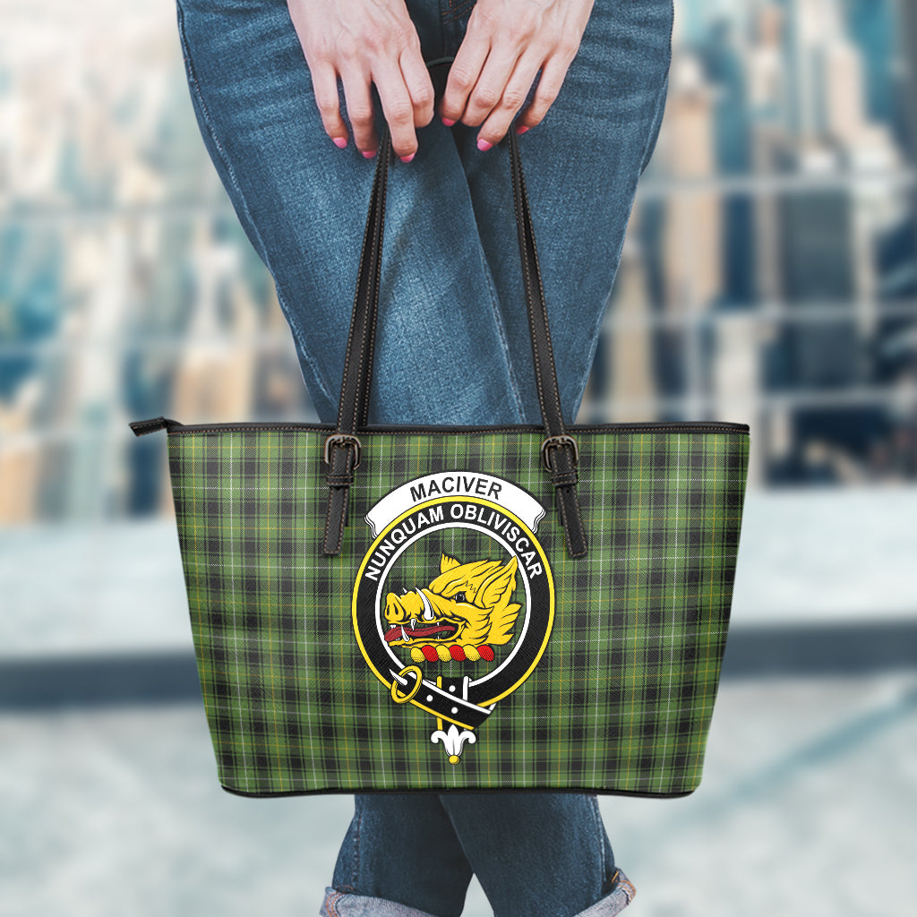 maciver-hunting-tartan-leather-tote-bag-with-family-crest