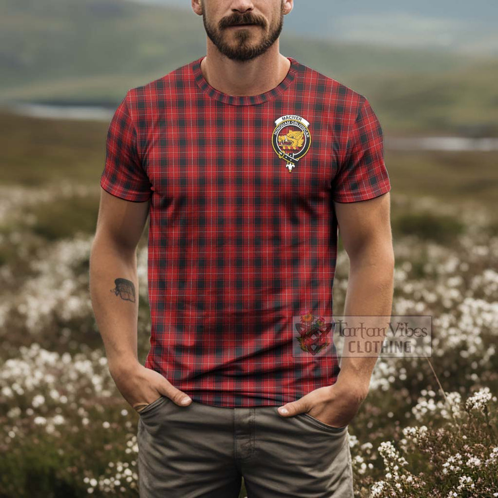 Tartan Vibes Clothing MacIver (McIver) Tartan T-Shirt with Family Crest and Bearded Skull Holding Bottles of Whiskey