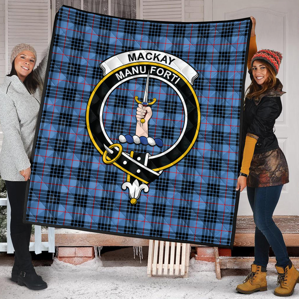 mackay-blue-tartan-quilt-with-family-crest