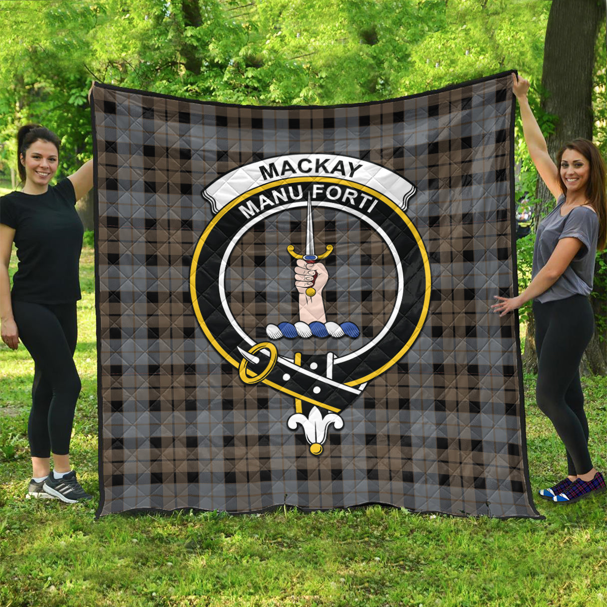 mackay-weathered-tartan-quilt-with-family-crest