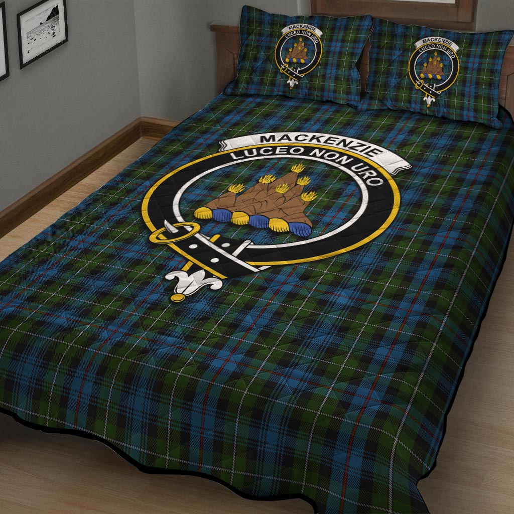 MacKenzie Tartan Quilt Bed Set with Family Crest - Tartanvibesclothing