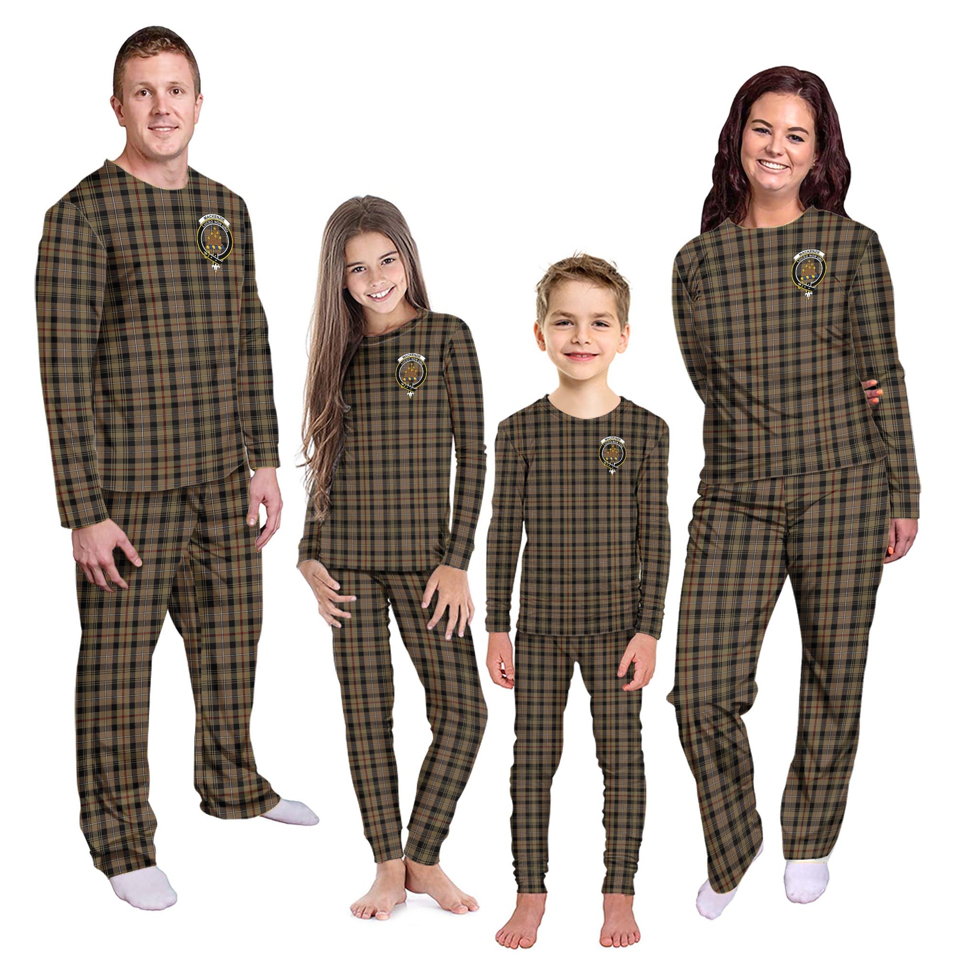 MacKenzie Hunting Tartan Pajamas Family Set with Family Crest - Tartanvibesclothing