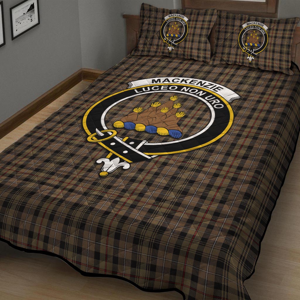 MacKenzie Hunting Tartan Quilt Bed Set with Family Crest - Tartan Vibes Clothing