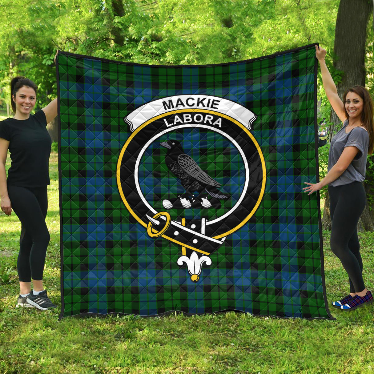 mackie-tartan-quilt-with-family-crest