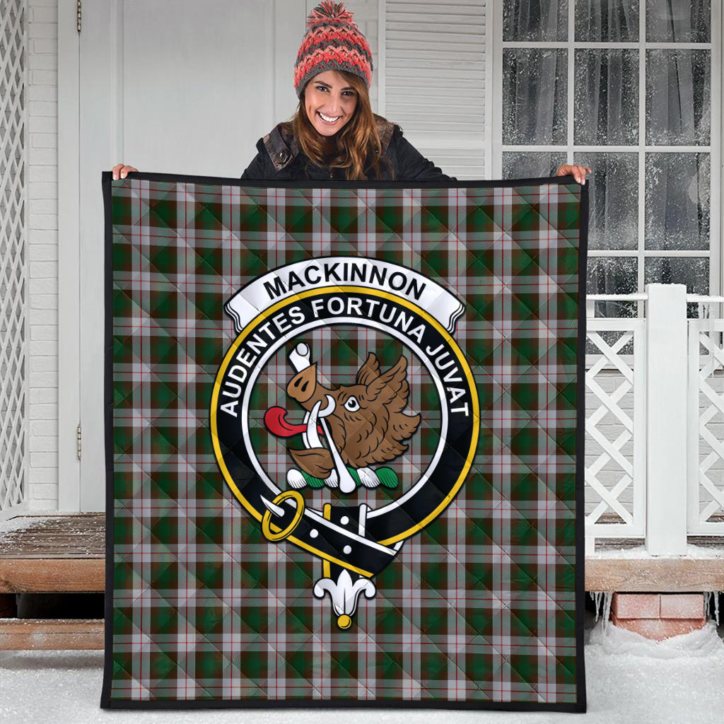 mackinnon-dress-tartan-quilt-with-family-crest