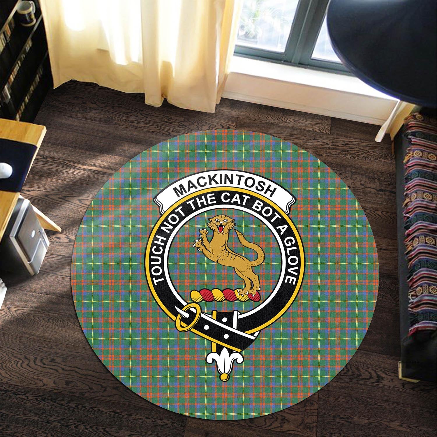 mackintosh-hunting-ancient-tartan-round-rug-with-family-crest