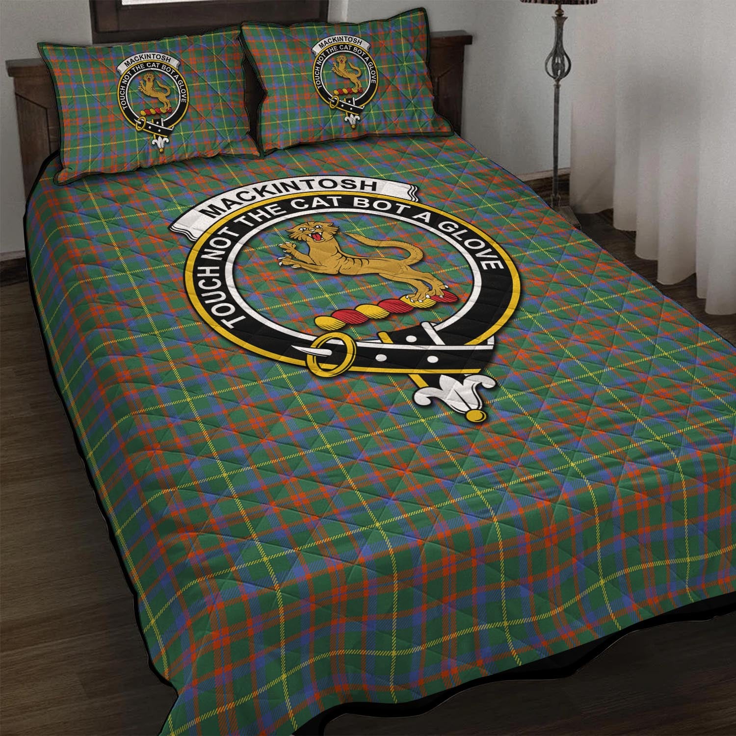 MacKintosh Hunting Ancient Tartan Quilt Bed Set with Family Crest - Tartan Vibes Clothing