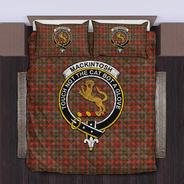 MacKintosh Hunting Weathered Tartan Quilt Bed Set with Family Crest