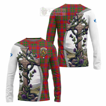 MacKintosh (McKintosh) Tartan Long Sleeve T-Shirt with Family Crest and St. Andrew's Cross Accented by Thistle Vines