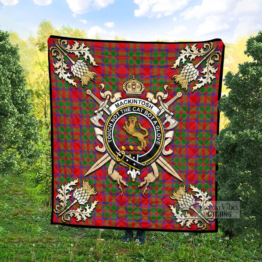 Tartan Vibes Clothing MacKintosh (McKintosh) Tartan Quilt with Family Crest and Scottish Golden Courage Shield