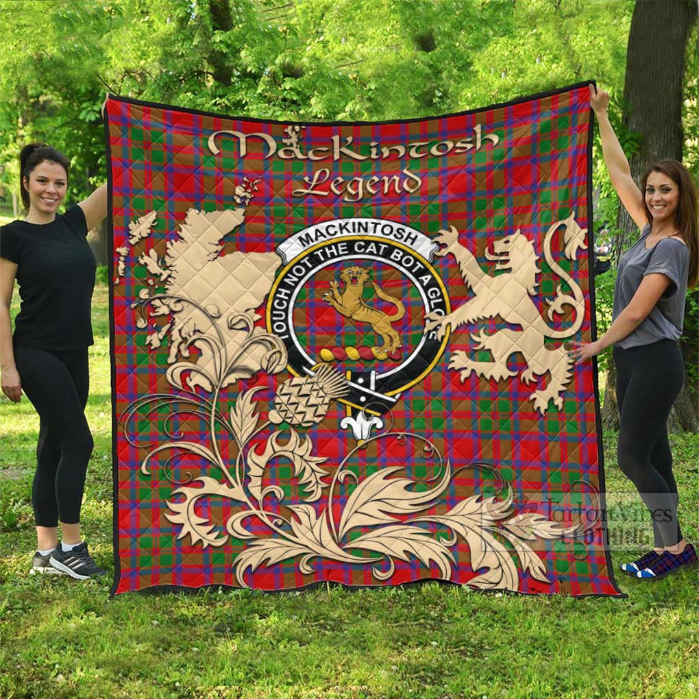 Tartan Vibes Clothing MacKintosh (McKintosh) Tartan Quilt with Family Crest and Scottish Symbol Style