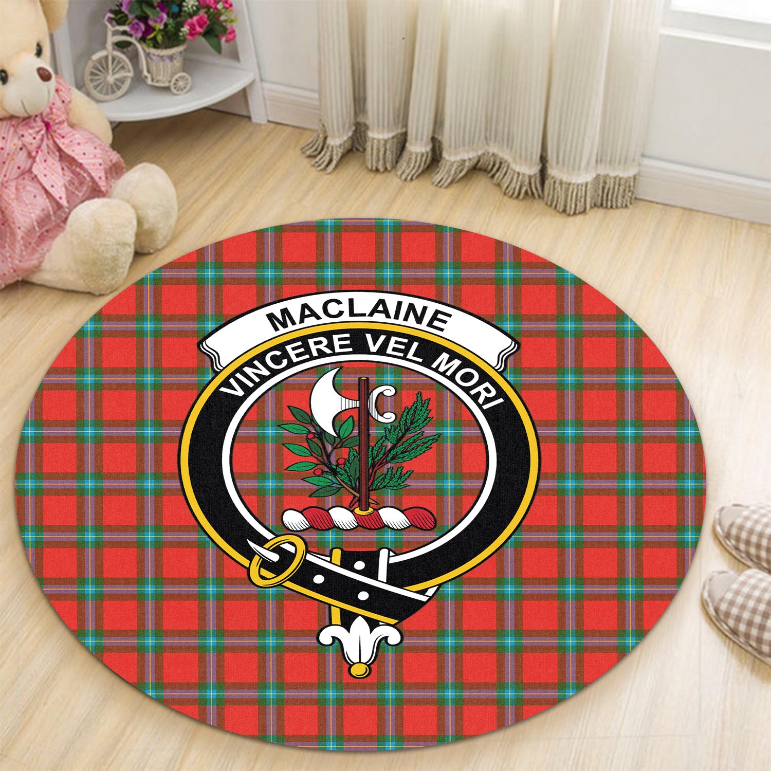 maclaine-of-loch-buie-tartan-round-rug-with-family-crest