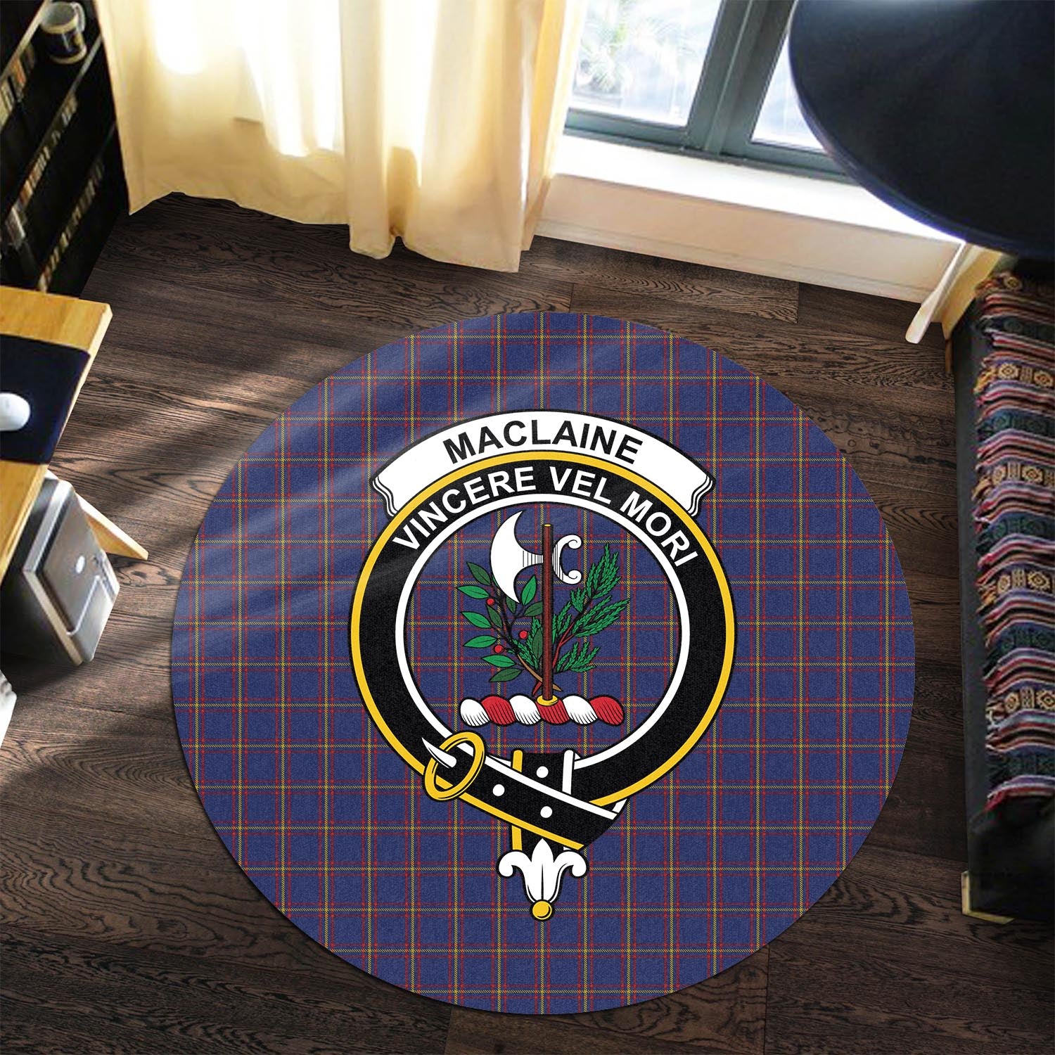 maclaine-of-lochbuie-tartan-round-rug-with-family-crest