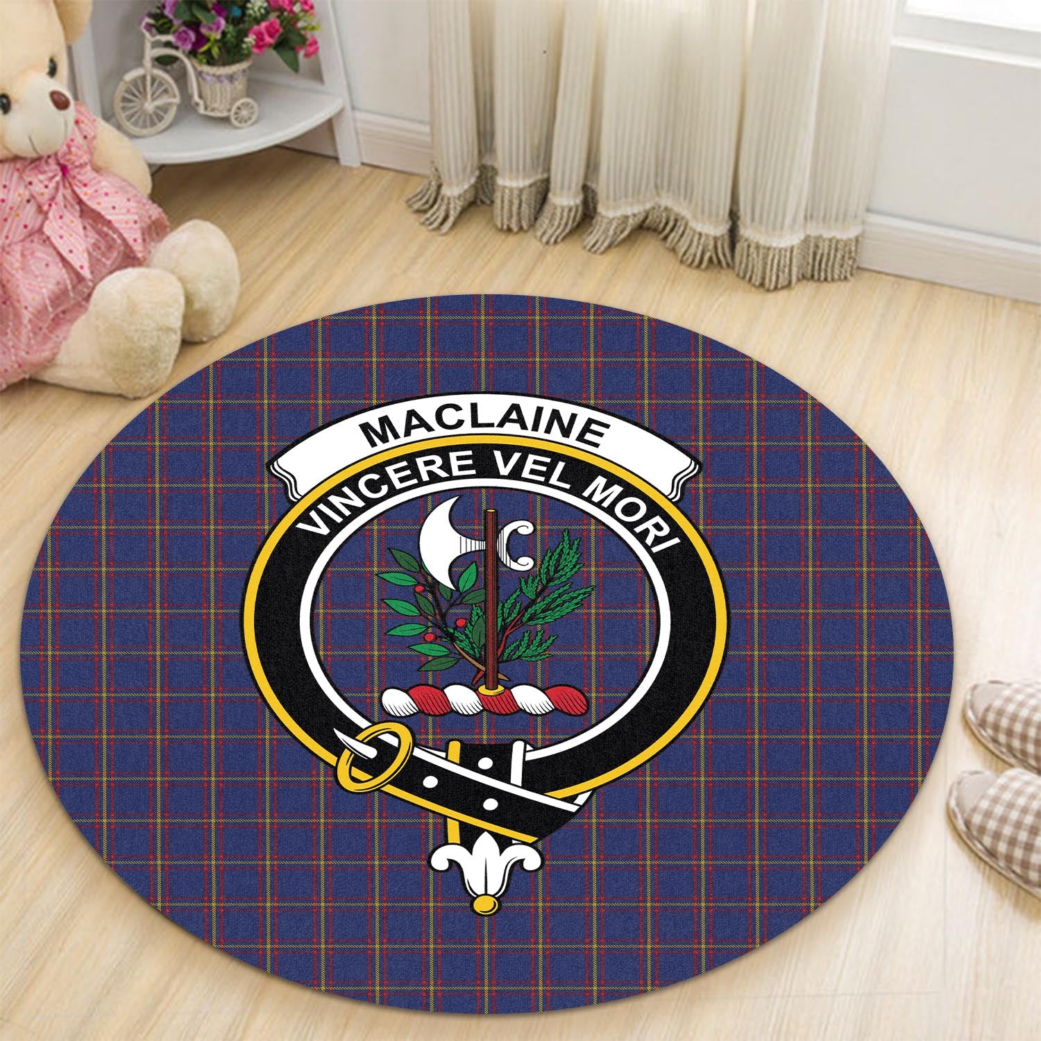 maclaine-of-lochbuie-tartan-round-rug-with-family-crest