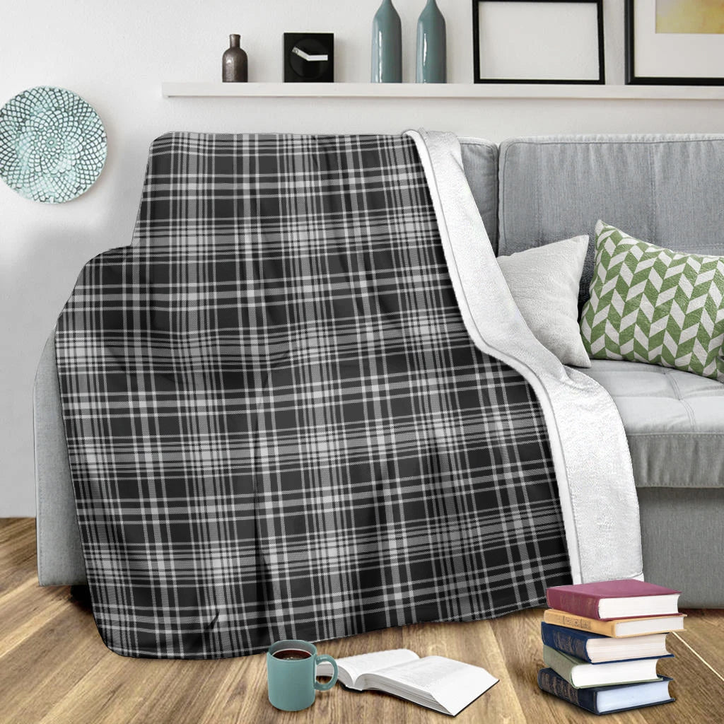 maclean-black-and-white-tartan-blanket