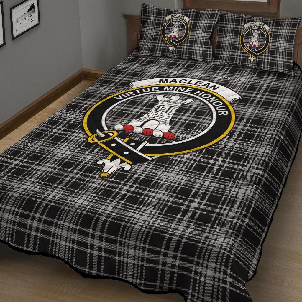 MacLean Black and White Tartan Quilt Bed Set with Family Crest - Tartan Vibes Clothing