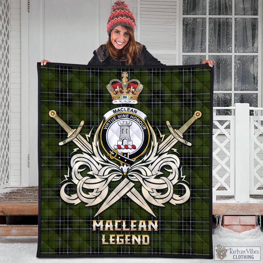 Tartan Vibes Clothing MacLean Hunting Tartan Quilt with Clan Crest and the Golden Sword of Courageous Legacy