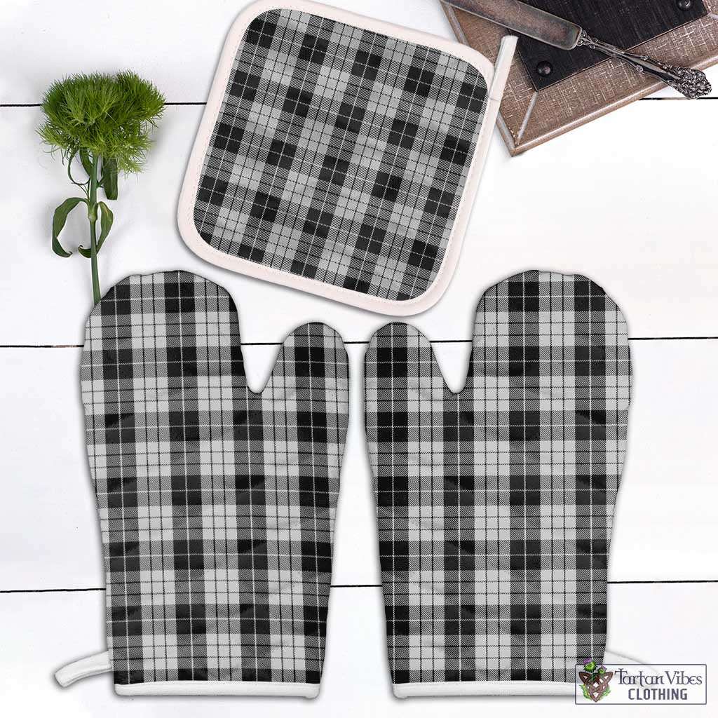 Tartan Vibes Clothing MacLeod Black and White Tartan Combo Oven Mitt & Pot-Holder