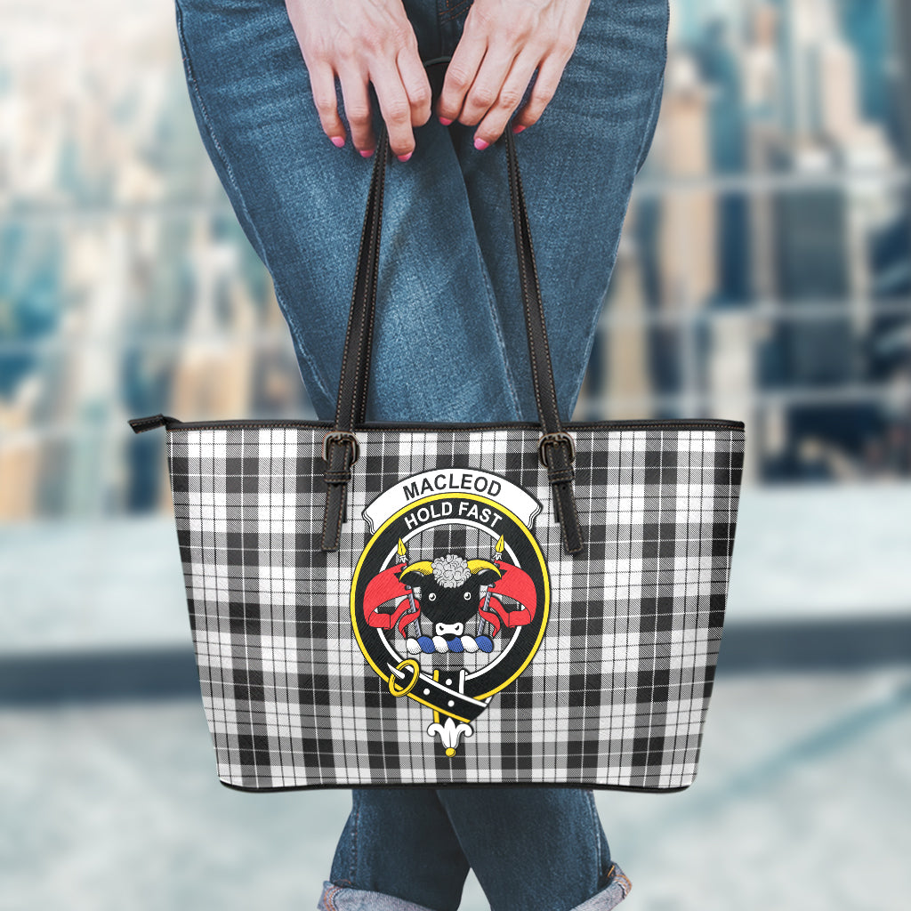 macleod-black-and-white-tartan-leather-tote-bag-with-family-crest