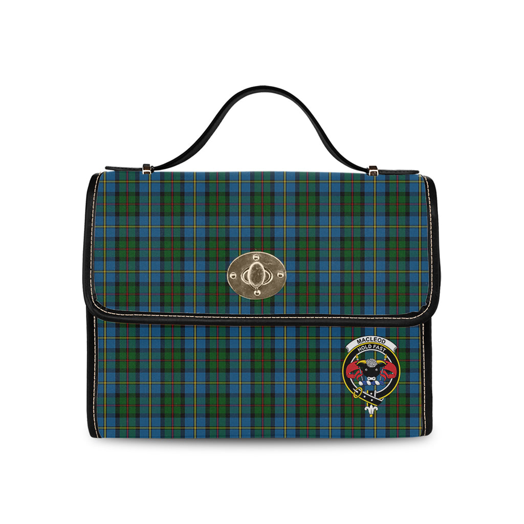 macleod-green-tartan-leather-strap-waterproof-canvas-bag-with-family-crest