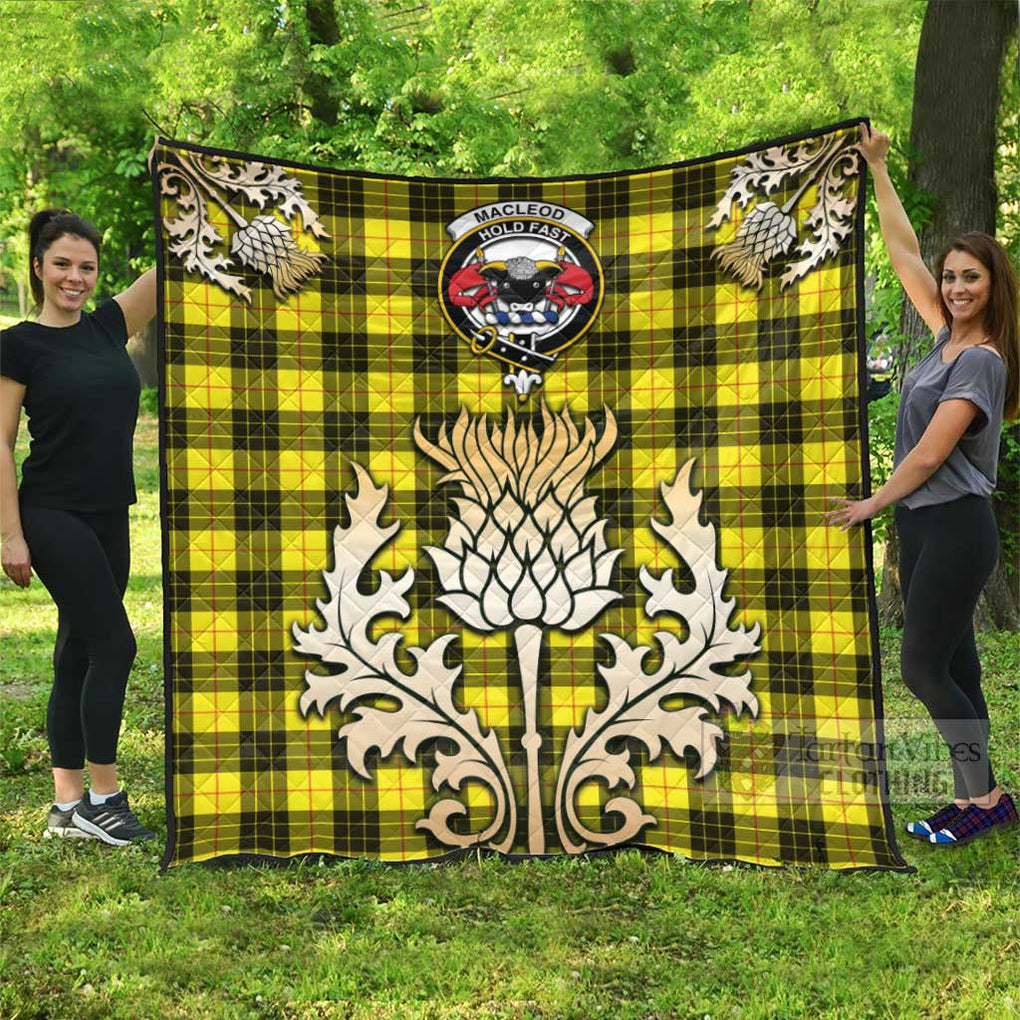 Tartan Vibes Clothing MacLeod (McLeod) Tartan Quilt with Family Crest and Golden Thistle Style