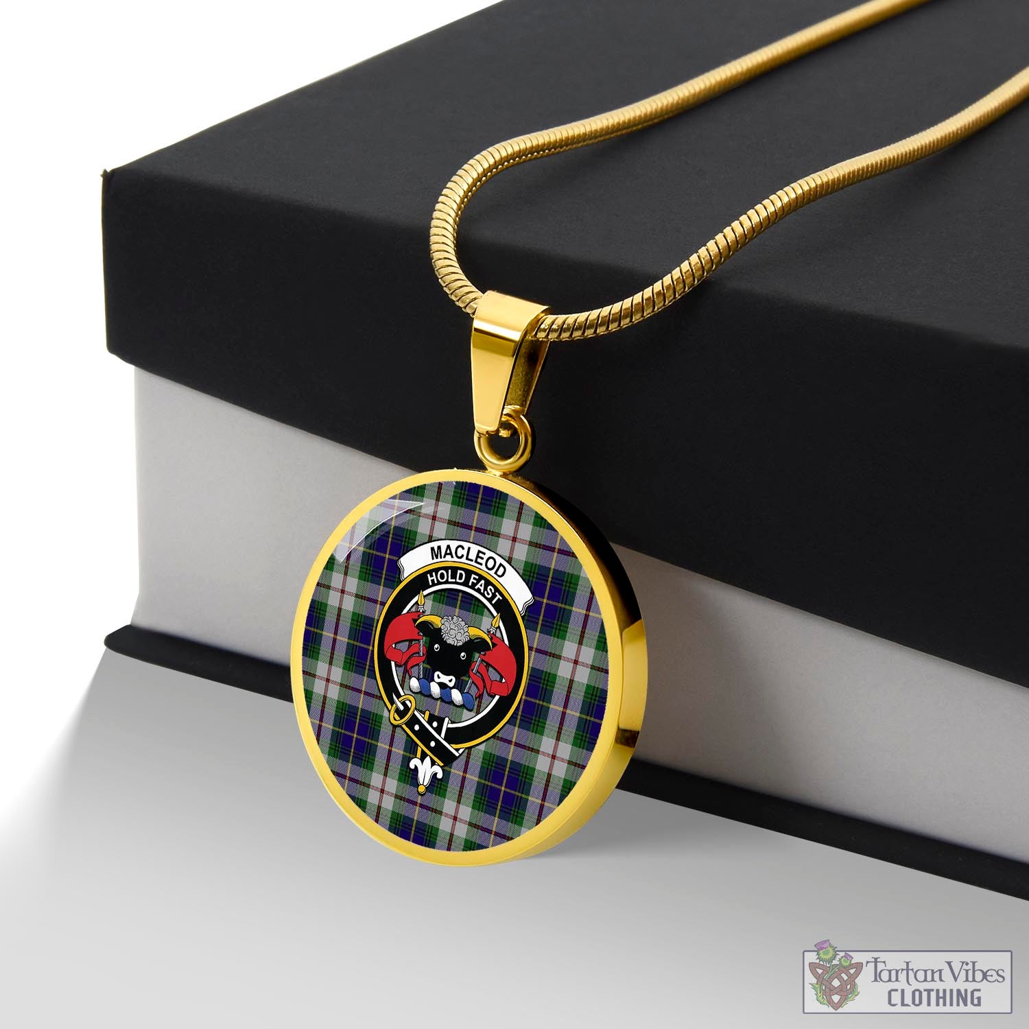 Tartan Vibes Clothing MacLeod Of Californian Tartan Circle Necklace with Family Crest