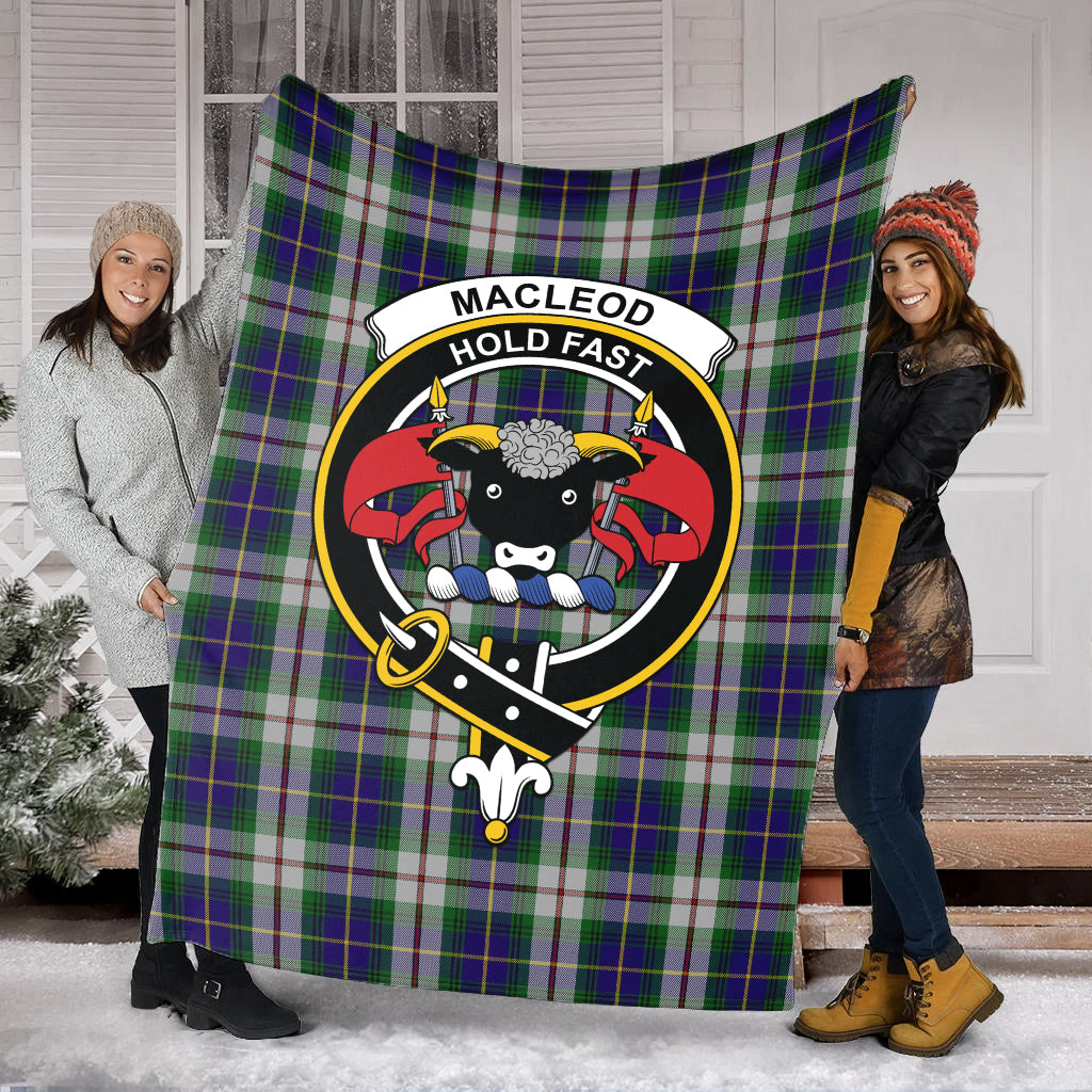 macleod-of-californian-tartab-blanket-with-family-crest