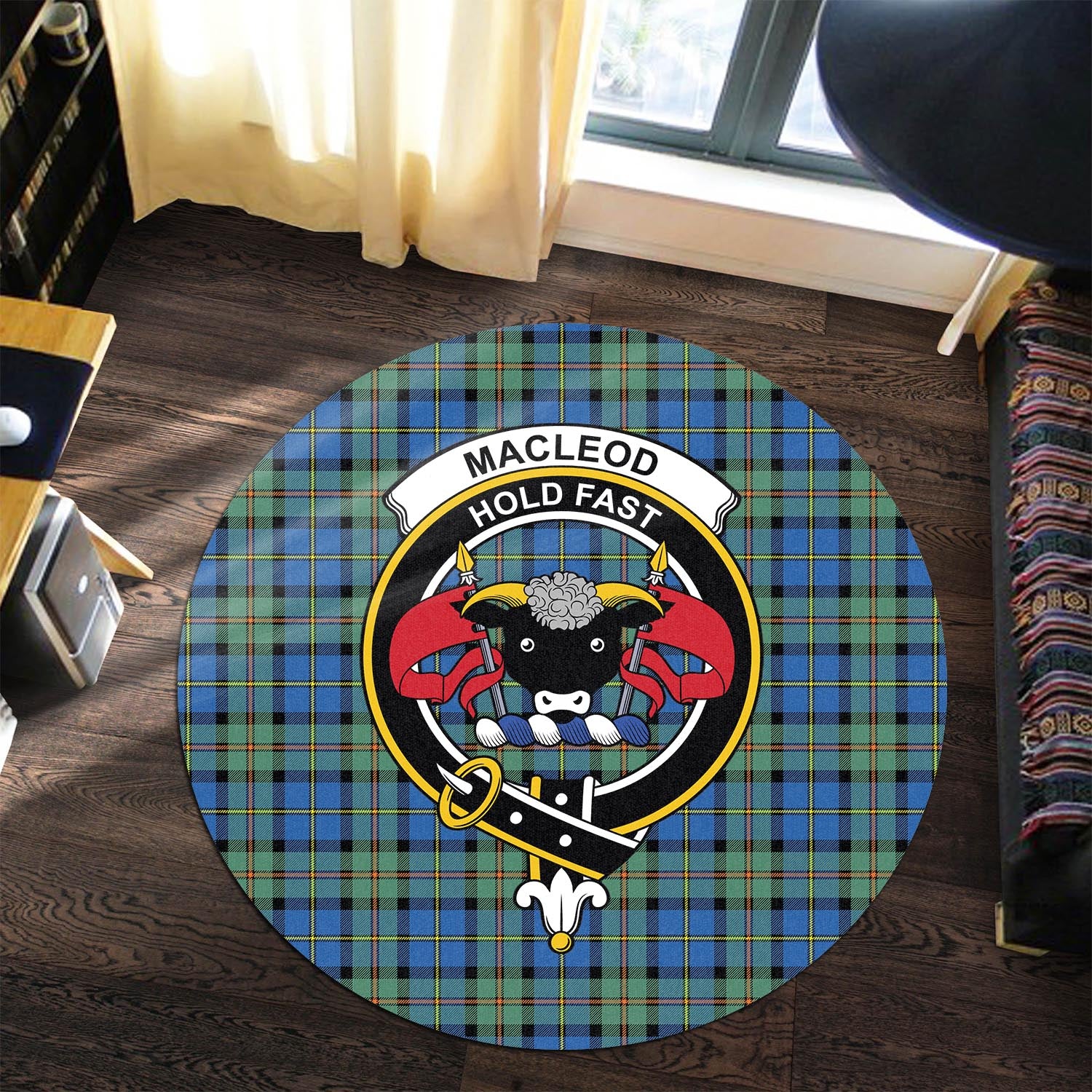 macleod-of-harris-ancient-tartan-round-rug-with-family-crest