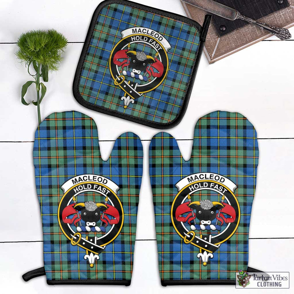 MacLeod of Harris Ancient Tartan Combo Oven Mitt & Pot-Holder with Family Crest Combo 1 Oven Mitt & 1 Pot-Holder Black - Tartan Vibes Clothing