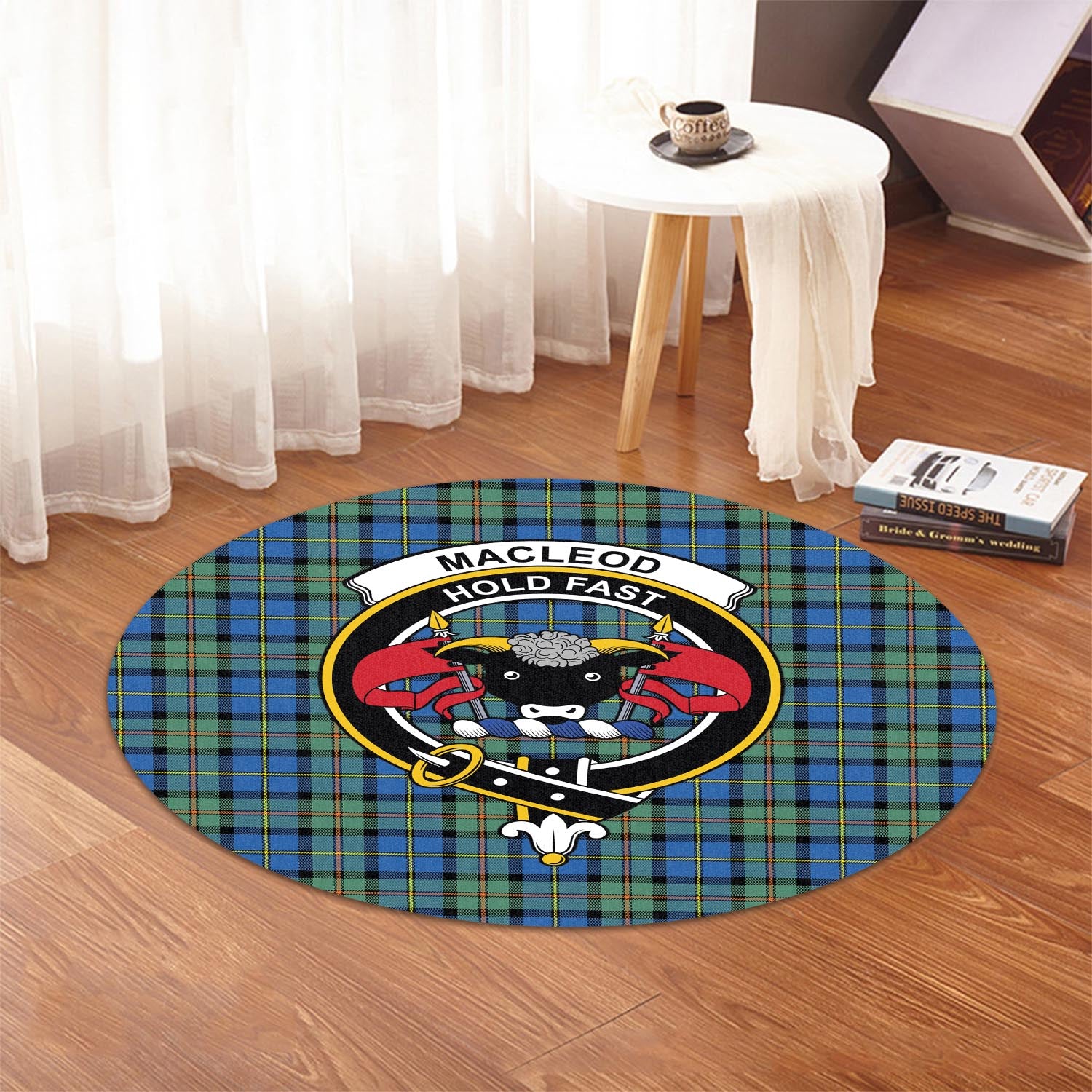 macleod-of-harris-ancient-tartan-round-rug-with-family-crest