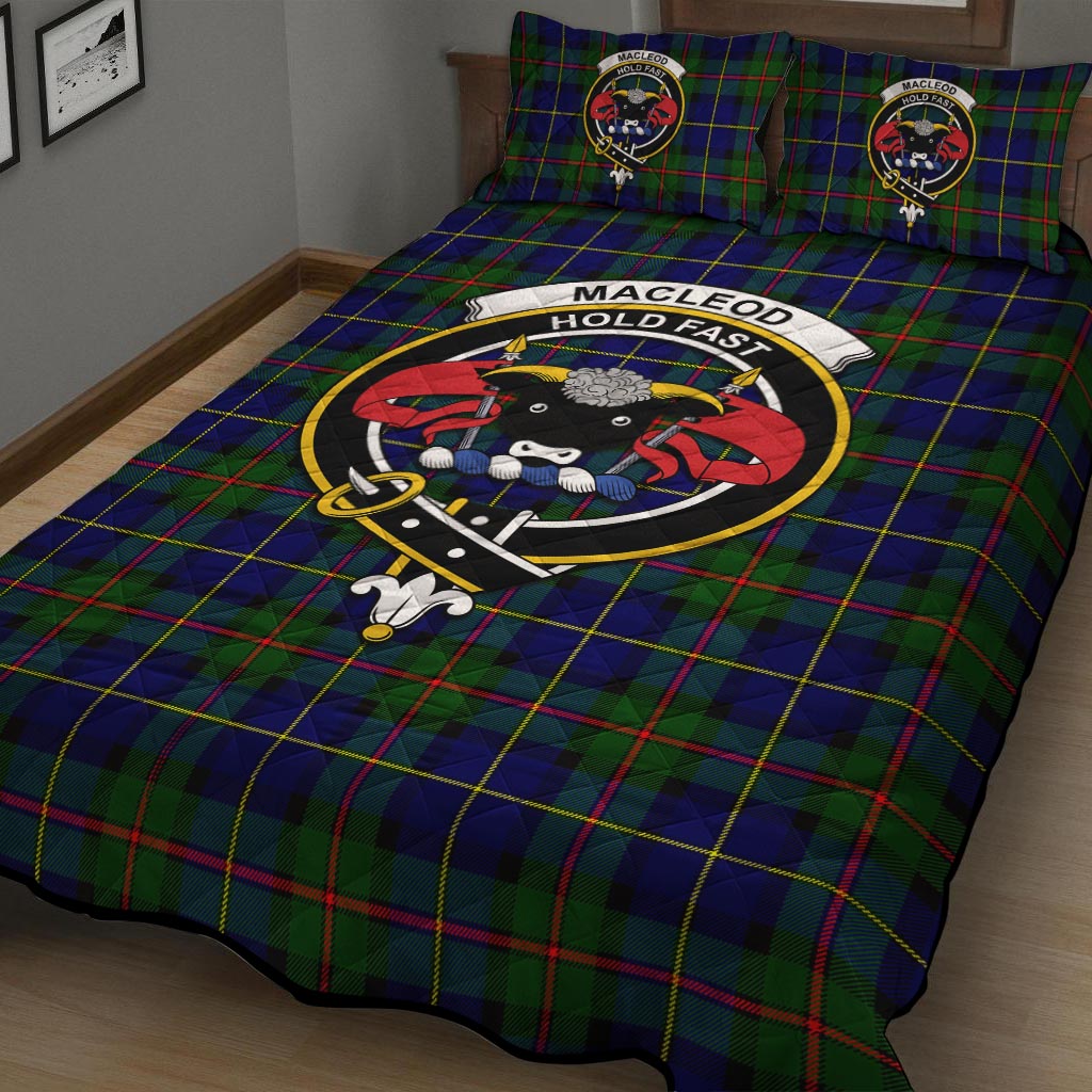 MacLeod of Harris Modern Tartan Quilt Bed Set with Family Crest - Tartan Vibes Clothing