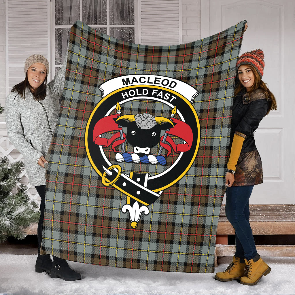 macleod-of-harris-weathered-tartab-blanket-with-family-crest