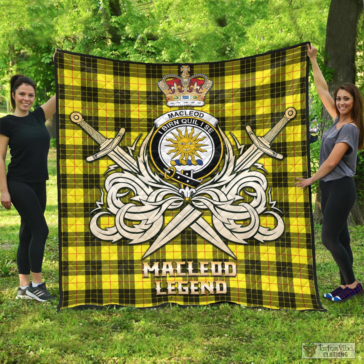 Tartan Vibes Clothing MacLeod of Lewis Modern Tartan Quilt with Clan Crest and the Golden Sword of Courageous Legacy