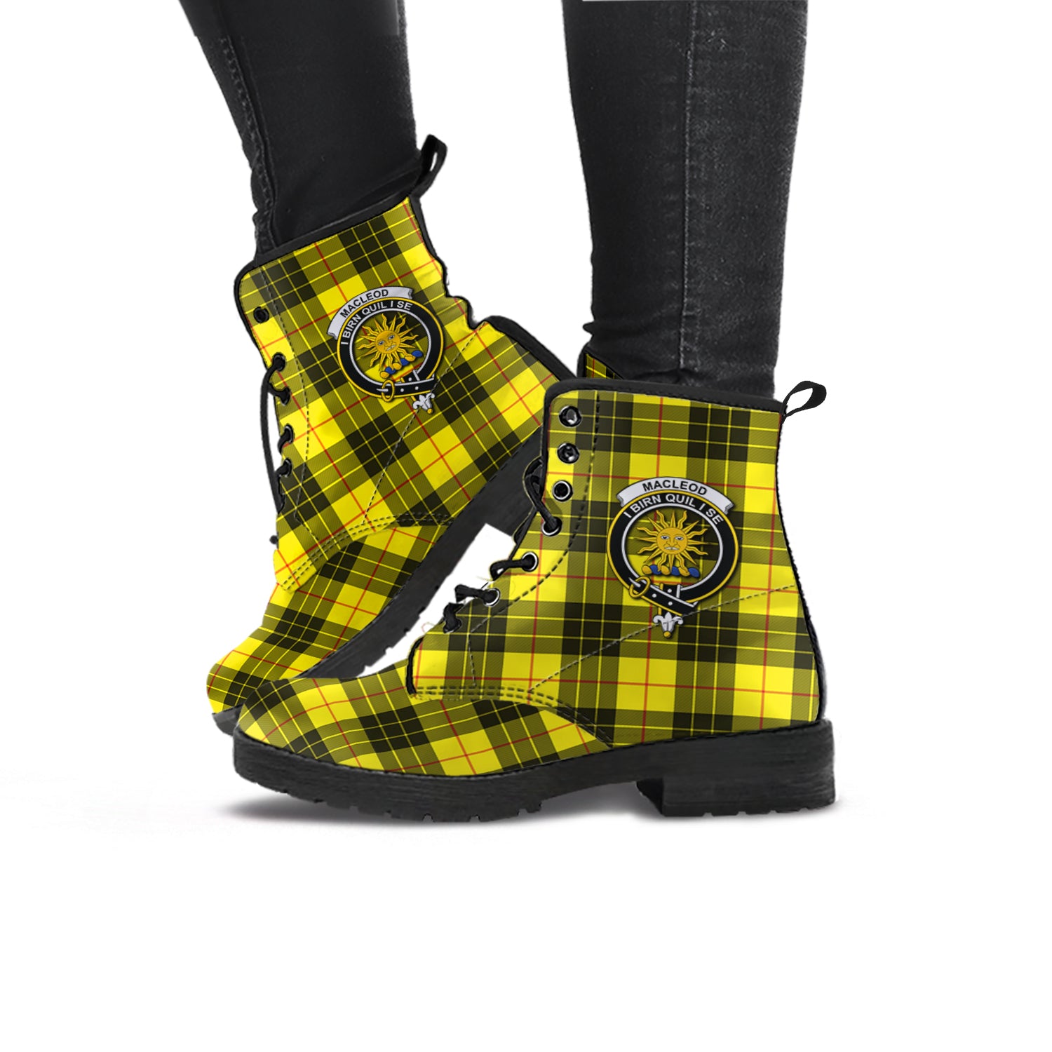 macleod-of-lewis-modern-tartan-leather-boots-with-family-crest