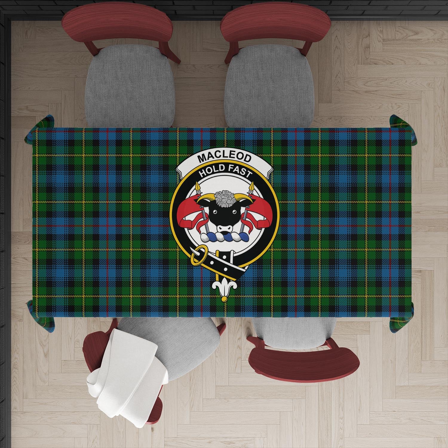 macleod-of-skye-tatan-tablecloth-with-family-crest