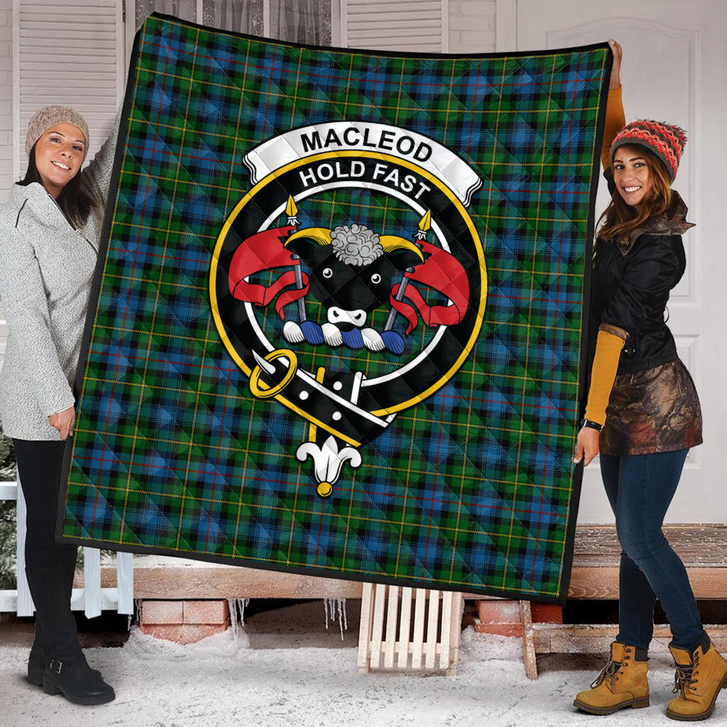 macleod-of-skye-tartan-quilt-with-family-crest